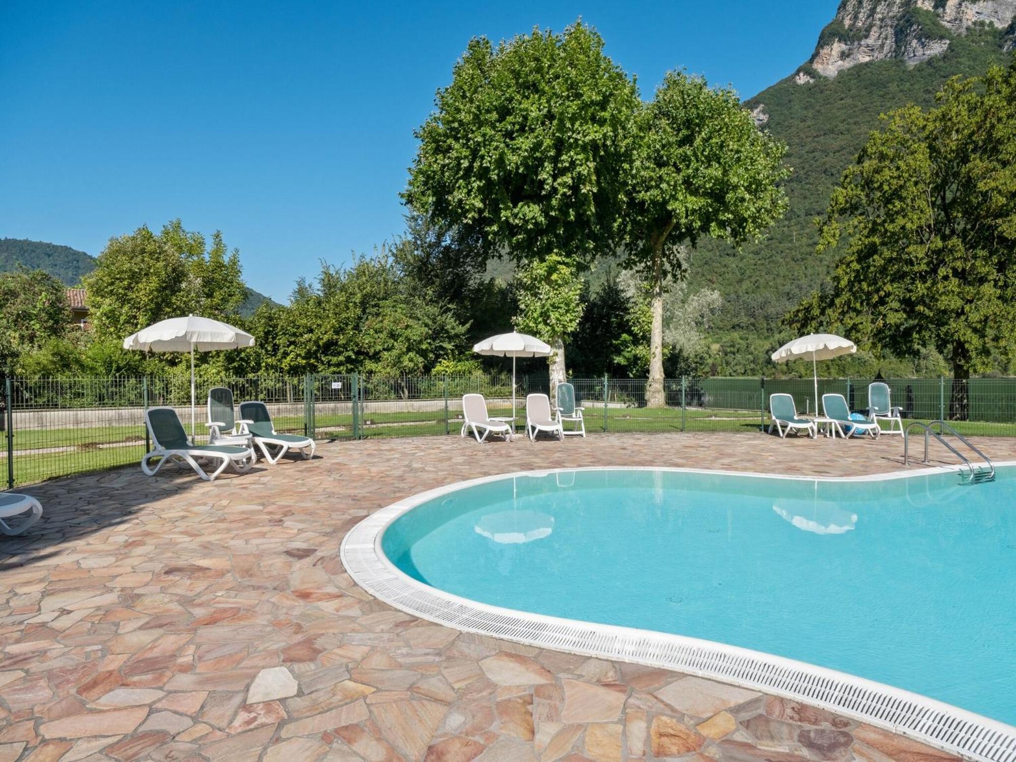 Spacious Apartment In Idro With Shared Pool Crone Екстер'єр фото