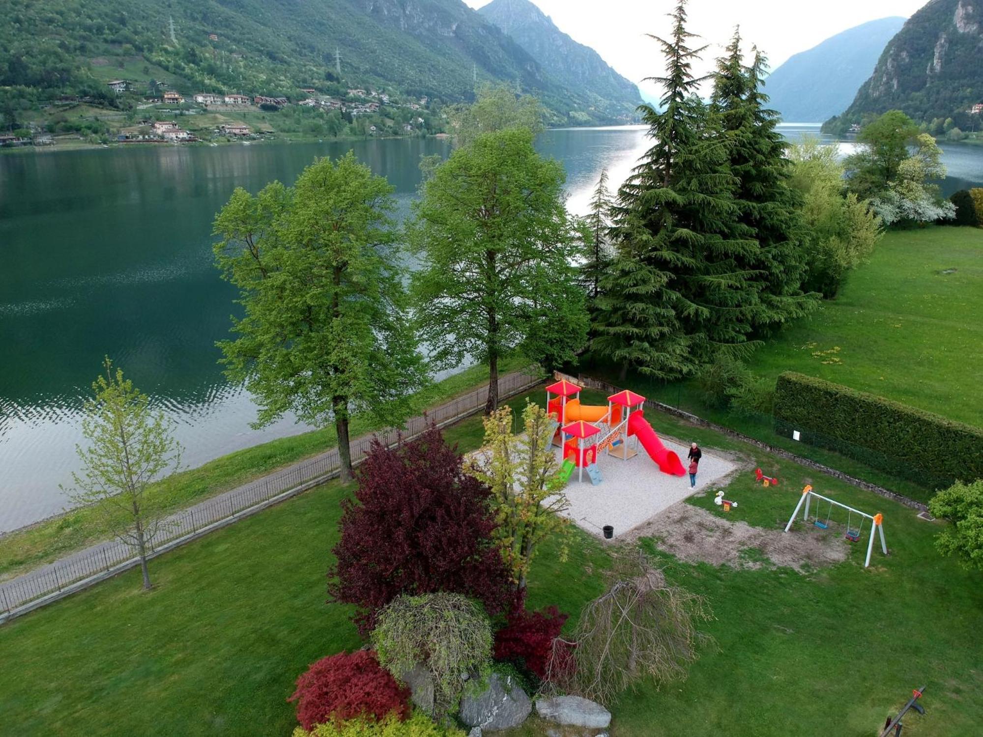 Spacious Apartment In Idro With Shared Pool Crone Екстер'єр фото